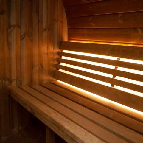 SaunaLife E7 4-Person Barrel Sauna